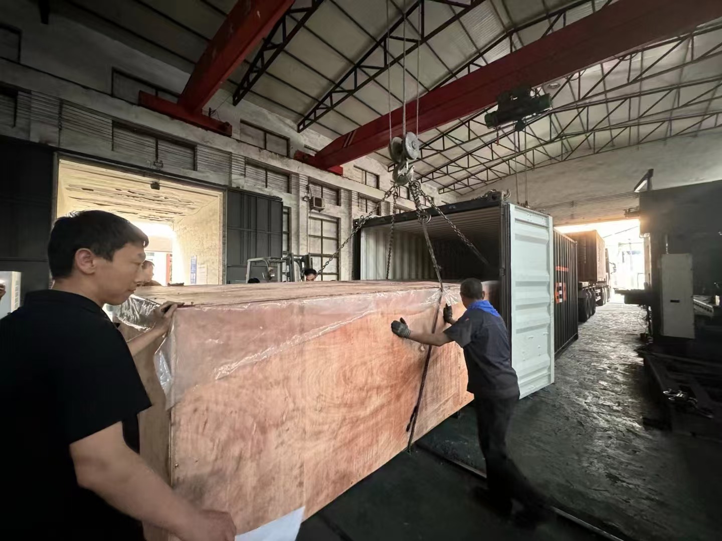 تفاصيل الماكينة